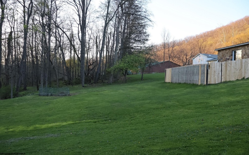 48 Bow Hunter Way, Parsons, West Virginia 26287, 3 Bedrooms Bedrooms, 9 Rooms Rooms,1 BathroomBathrooms,Single Family Detached,For Sale,Bow Hunter,10164137 48 Bow Hunter Way, Parsons, West Virginia 26287, 3 Bedrooms Bedrooms, 9 Rooms Rooms,1 BathroomBathrooms,Single Family Detached,For Sale,Bow Hunter,10164137