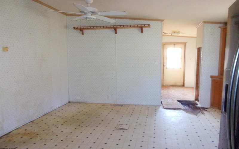 3436 Burns Farm Road, Grafton, West Virginia 26354, 3 Bedrooms Bedrooms, 7 Rooms Rooms,2 BathroomsBathrooms,Single Family Detached,For Sale,Burns Farm,10164141