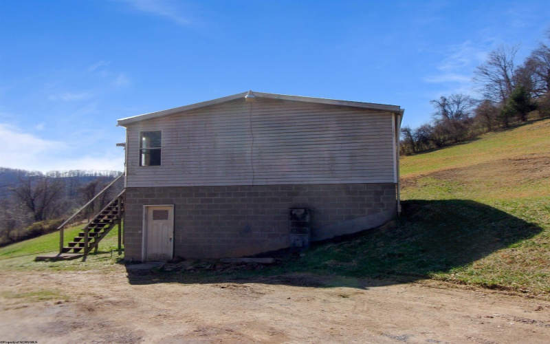 3436 Burns Farm Road, Grafton, West Virginia 26354, 3 Bedrooms Bedrooms, 7 Rooms Rooms,2 BathroomsBathrooms,Single Family Detached,For Sale,Burns Farm,10164141