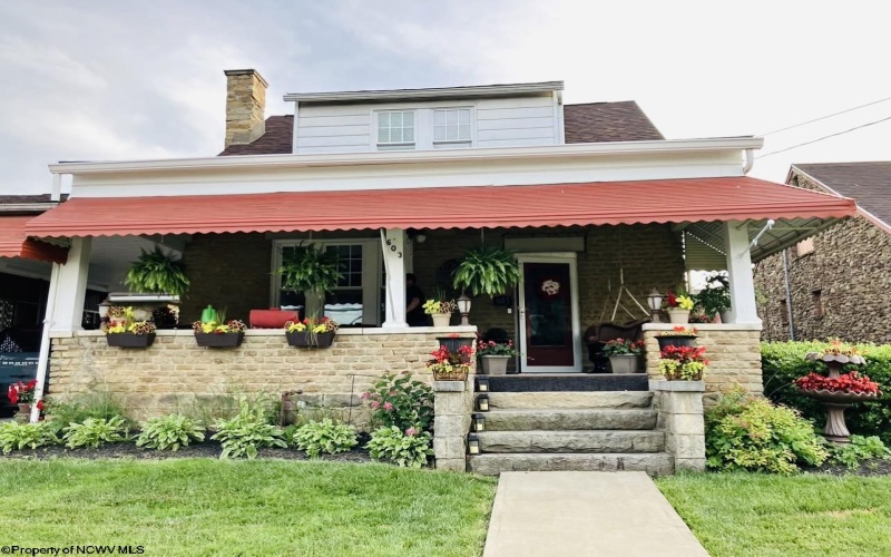 603 Pike Street, Barrackville, West Virginia 26559, 3 Bedrooms Bedrooms, 9 Rooms Rooms,2 BathroomsBathrooms,Single Family Detached,For Sale,Pike,10164140 603 Pike Street, Barrackville, West Virginia 26559, 3 Bedrooms Bedrooms, 9 Rooms Rooms,2 BathroomsBathrooms,Single Family Detached,For Sale,Pike,10164140