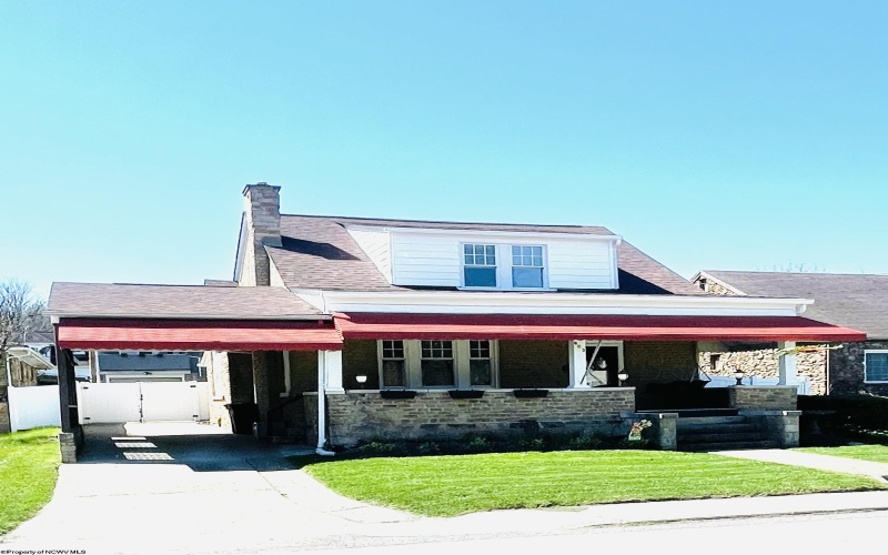 603 Pike Street, Barrackville, West Virginia 26559, 3 Bedrooms Bedrooms, 9 Rooms Rooms,2 BathroomsBathrooms,Single Family Detached,For Sale,Pike,10164140 603 Pike Street, Barrackville, West Virginia 26559, 3 Bedrooms Bedrooms, 9 Rooms Rooms,2 BathroomsBathrooms,Single Family Detached,For Sale,Pike,10164140