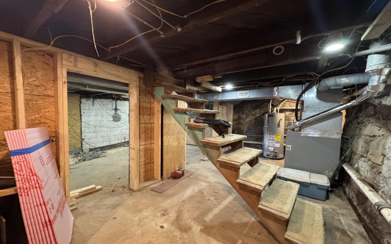 968 Bunner Ridge Road, Fairmont, West Virginia 26554, 1 Bedroom Bedrooms, 5 Rooms Rooms,1 BathroomBathrooms,Single Family Detached,For Sale,Bunner Ridge,10164159