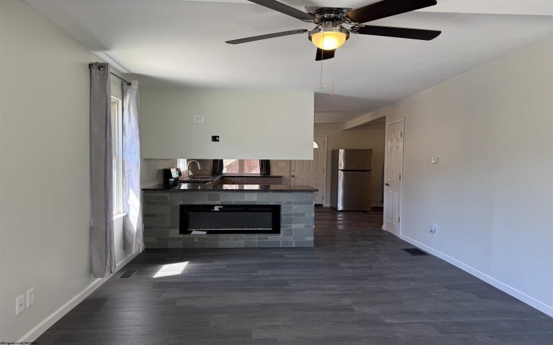 968 Bunner Ridge Road, Fairmont, West Virginia 26554, 1 Bedroom Bedrooms, 5 Rooms Rooms,1 BathroomBathrooms,Single Family Detached,For Sale,Bunner Ridge,10164159