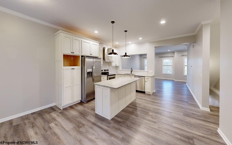 38 Misty Lane, White Hall, West Virginia 26554, 3 Bedrooms Bedrooms, 7 Rooms Rooms,2 BathroomsBathrooms,Single Family Attached,For Sale,Misty,10164143