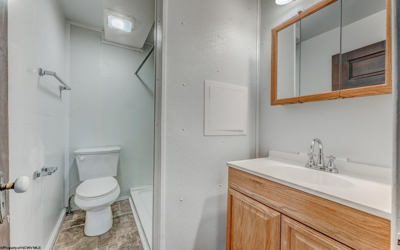 400 Fife Avenue, Morgantown, West Virginia 26505, ,Multi-unit/income,For Sale,Fife,10164145