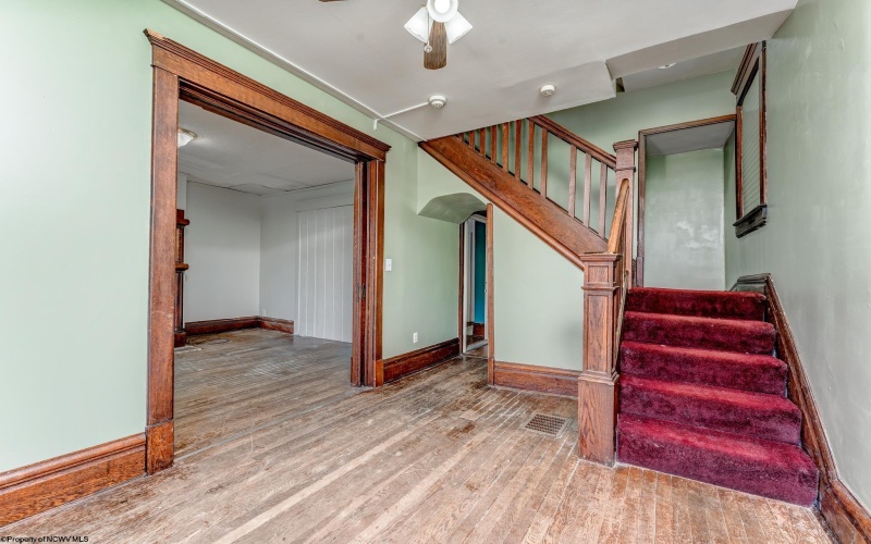 400 Fife Avenue, Morgantown, West Virginia 26505, ,Multi-unit/income,For Sale,Fife,10164145