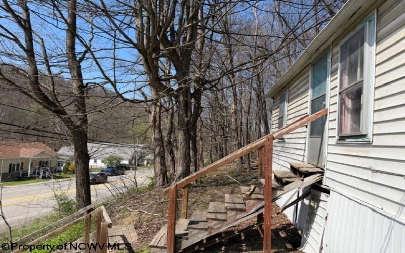 1011 Main Street, Philippi, West Virginia 26416, ,Lots/land,For Sale,Main,10164156
