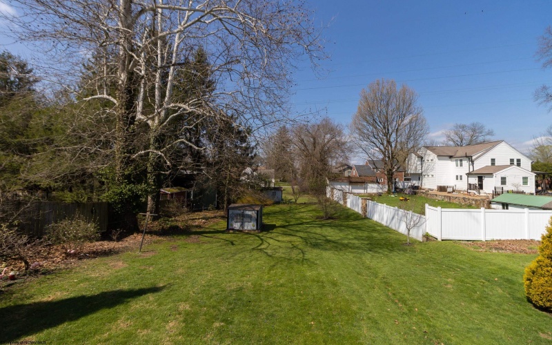 379 Laurel Street, Morgantown, West Virginia 26505, 4 Bedrooms Bedrooms, 5 Rooms Rooms,1 BathroomBathrooms,Single Family Detached,For Sale,Laurel,10164157