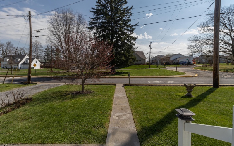 379 Laurel Street, Morgantown, West Virginia 26505, 4 Bedrooms Bedrooms, 5 Rooms Rooms,1 BathroomBathrooms,Single Family Detached,For Sale,Laurel,10164157