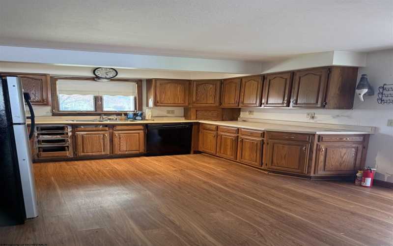 527 Franklin Road, Valley Bend, West Virginia 26293, 4 Bedrooms Bedrooms, 8 Rooms Rooms,2 BathroomsBathrooms,Single Family Detached,For Sale,Franklin,10164155