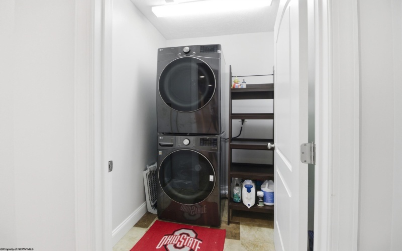 2 Windsong Lane, Morgantown, West Virginia 26508, 4 Bedrooms Bedrooms, 9 Rooms Rooms,3 BathroomsBathrooms,Single Family Detached,For Sale,Windsong,10164147 2 Windsong Lane, Morgantown, West Virginia 26508, 4 Bedrooms Bedrooms, 9 Rooms Rooms,3 BathroomsBathrooms,Single Family Detached,For Sale,Windsong,10164147