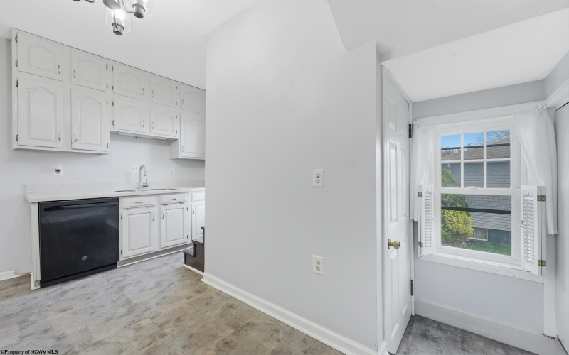 608 Worthington Drive, Bridgeport, West Virginia 26330, 3 Bedrooms Bedrooms, 7 Rooms Rooms,1 BathroomBathrooms,Single Family Detached,For Sale,Worthington,10164148 608 Worthington Drive, Bridgeport, West Virginia 26330, 3 Bedrooms Bedrooms, 7 Rooms Rooms,1 BathroomBathrooms,Single Family Detached,For Sale,Worthington,10164148