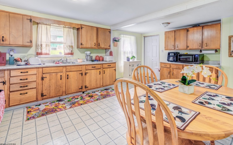 690/692 Beulah Road, Morgantown, West Virginia 26508, 3 Bedrooms Bedrooms, 6 Rooms Rooms,1 BathroomBathrooms,Single Family Detached,For Sale,Beulah,10164151 690/692 Beulah Road, Morgantown, West Virginia 26508, 3 Bedrooms Bedrooms, 6 Rooms Rooms,1 BathroomBathrooms,Single Family Detached,For Sale,Beulah,10164151