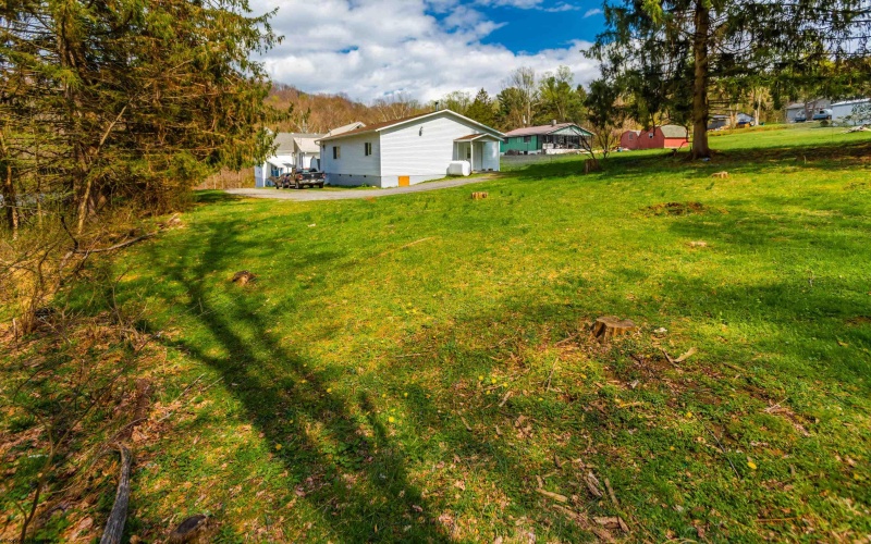 690/692 Beulah Road, Morgantown, West Virginia 26508, 3 Bedrooms Bedrooms, 6 Rooms Rooms,1 BathroomBathrooms,Single Family Detached,For Sale,Beulah,10164151 690/692 Beulah Road, Morgantown, West Virginia 26508, 3 Bedrooms Bedrooms, 6 Rooms Rooms,1 BathroomBathrooms,Single Family Detached,For Sale,Beulah,10164151