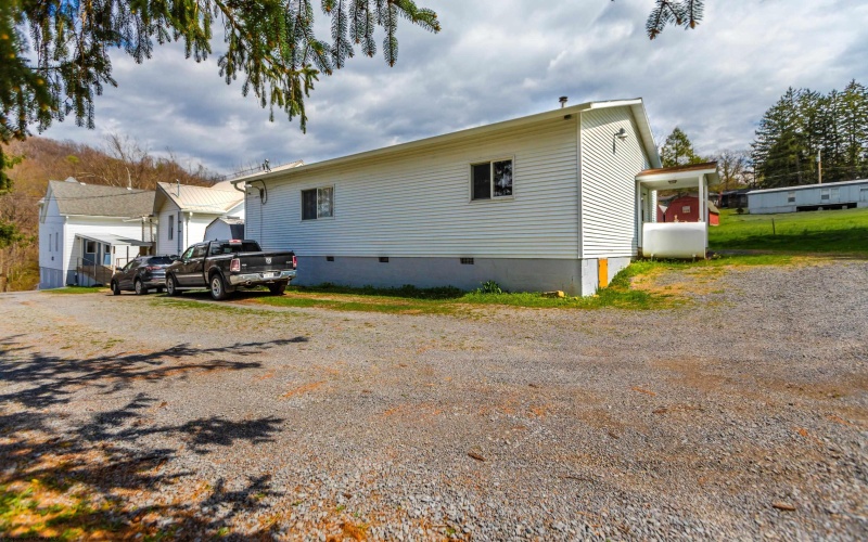 690/692 Beulah Road, Morgantown, West Virginia 26508, 3 Bedrooms Bedrooms, 6 Rooms Rooms,1 BathroomBathrooms,Single Family Detached,For Sale,Beulah,10164151 690/692 Beulah Road, Morgantown, West Virginia 26508, 3 Bedrooms Bedrooms, 6 Rooms Rooms,1 BathroomBathrooms,Single Family Detached,For Sale,Beulah,10164151