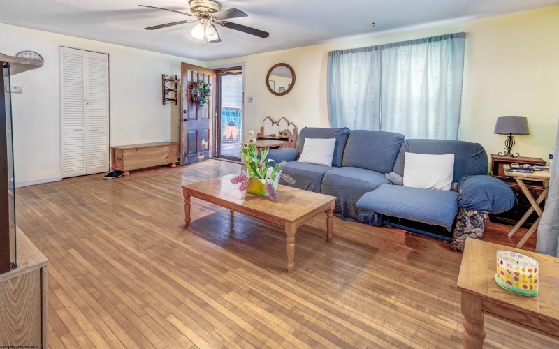 690/692 Beulah Road, Morgantown, West Virginia 26508, 3 Bedrooms Bedrooms, 6 Rooms Rooms,1 BathroomBathrooms,Single Family Detached,For Sale,Beulah,10164151 690/692 Beulah Road, Morgantown, West Virginia 26508, 3 Bedrooms Bedrooms, 6 Rooms Rooms,1 BathroomBathrooms,Single Family Detached,For Sale,Beulah,10164151