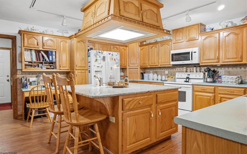 99 Jo Glen Drive, Morgantown, West Virginia 26508, 3 Bedrooms Bedrooms, 11 Rooms Rooms,3 BathroomsBathrooms,Single Family Detached,For Sale,Jo Glen,10164152 99 Jo Glen Drive, Morgantown, West Virginia 26508, 3 Bedrooms Bedrooms, 11 Rooms Rooms,3 BathroomsBathrooms,Single Family Detached,For Sale,Jo Glen,10164152