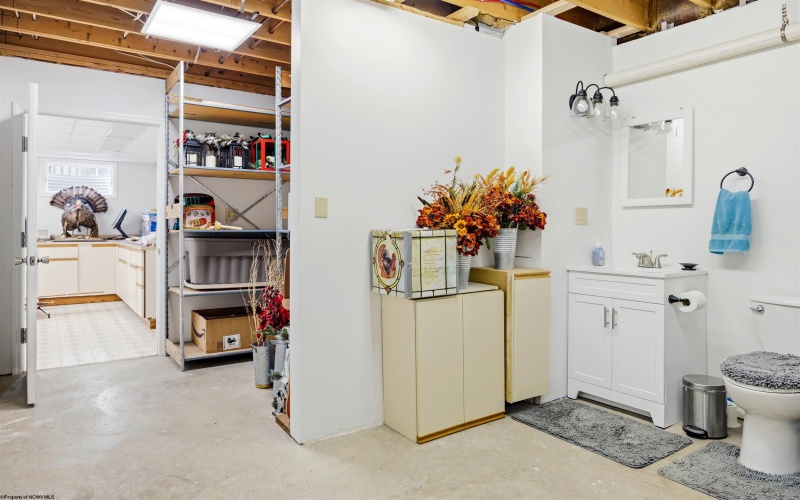 99 Jo Glen Drive, Morgantown, West Virginia 26508, 3 Bedrooms Bedrooms, 11 Rooms Rooms,3 BathroomsBathrooms,Single Family Detached,For Sale,Jo Glen,10164152 99 Jo Glen Drive, Morgantown, West Virginia 26508, 3 Bedrooms Bedrooms, 11 Rooms Rooms,3 BathroomsBathrooms,Single Family Detached,For Sale,Jo Glen,10164152