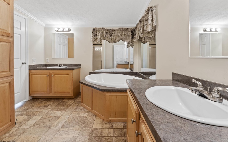 52 Ebenklein Lane, Morgantown, West Virginia 26508, 3 Bedrooms Bedrooms, 5 Rooms Rooms,2 BathroomsBathrooms,Single Family Detached,For Sale,Ebenklein,10164153 52 Ebenklein Lane, Morgantown, West Virginia 26508, 3 Bedrooms Bedrooms, 5 Rooms Rooms,2 BathroomsBathrooms,Single Family Detached,For Sale,Ebenklein,10164153