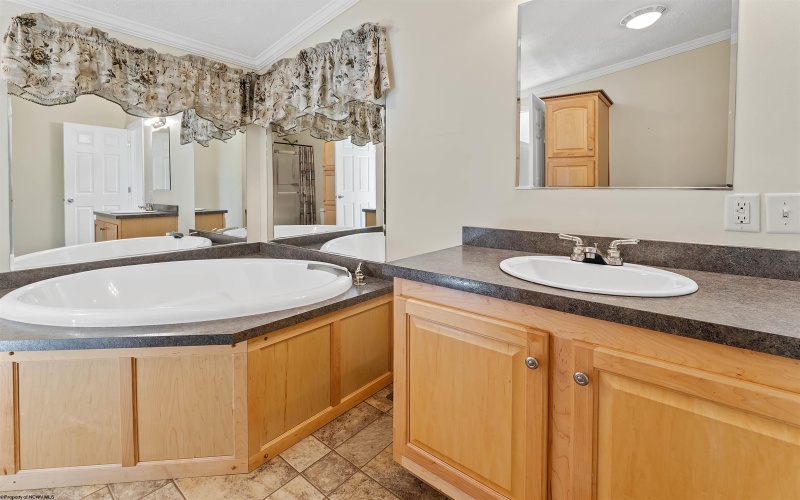 52 Ebenklein Lane, Morgantown, West Virginia 26508, 3 Bedrooms Bedrooms, 5 Rooms Rooms,2 BathroomsBathrooms,Single Family Detached,For Sale,Ebenklein,10164153 52 Ebenklein Lane, Morgantown, West Virginia 26508, 3 Bedrooms Bedrooms, 5 Rooms Rooms,2 BathroomsBathrooms,Single Family Detached,For Sale,Ebenklein,10164153