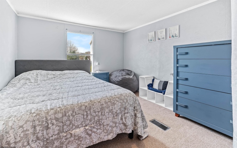 45 Goose Hollow Road, Morgantown, West Virginia 26508, 3 Bedrooms Bedrooms, 7 Rooms Rooms,2 BathroomsBathrooms,Single Family Detached,For Sale,Goose Hollow,10164165