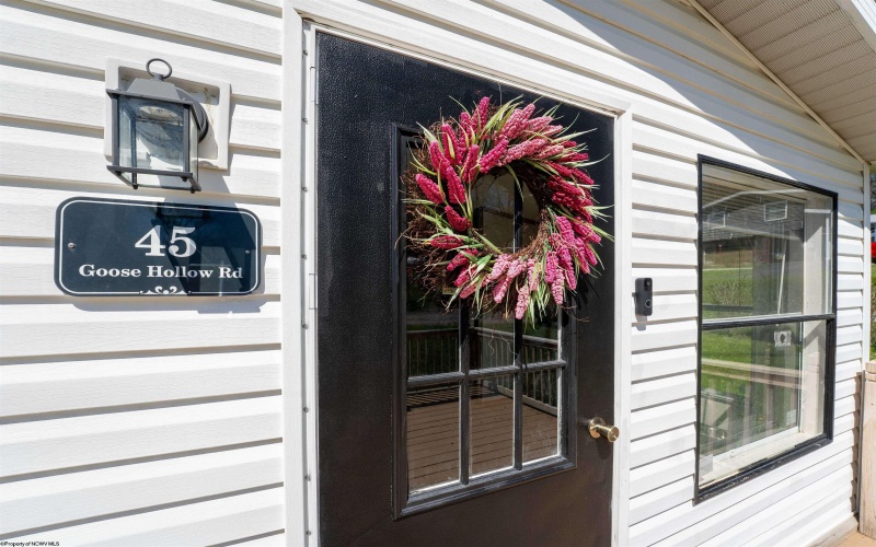 45 Goose Hollow Road, Morgantown, West Virginia 26508, 3 Bedrooms Bedrooms, 7 Rooms Rooms,2 BathroomsBathrooms,Single Family Detached,For Sale,Goose Hollow,10164165