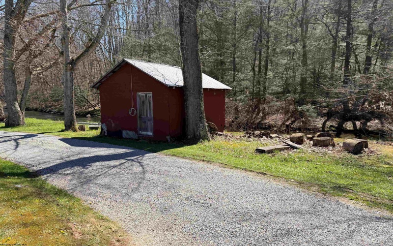 69 Community Center Lane, Moatsville, West Virginia 26405, 3 Bedrooms Bedrooms, 6 Rooms Rooms,1 BathroomBathrooms,Single Family Detached,For Sale,Community Center,10164163