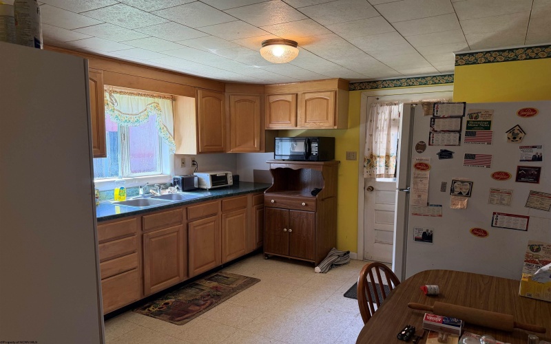 69 Community Center Lane, Moatsville, West Virginia 26405, 3 Bedrooms Bedrooms, 6 Rooms Rooms,1 BathroomBathrooms,Single Family Detached,For Sale,Community Center,10164163