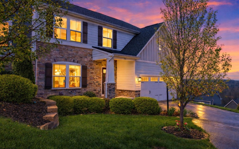 126 Falling Water Lane, Morgantown, West Virginia 26508, 3 Bedrooms Bedrooms, 8 Rooms Rooms,4 BathroomsBathrooms,Single Family Attached,For Sale,Falling Water,10164183