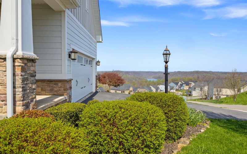 126 Falling Water Lane, Morgantown, West Virginia 26508, 3 Bedrooms Bedrooms, 8 Rooms Rooms,4 BathroomsBathrooms,Single Family Attached,For Sale,Falling Water,10164183