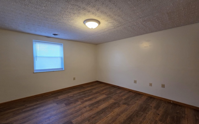 1549 Bergamont Street, Morgantown, West Virginia 26505, 3 Bedrooms Bedrooms, 5 Rooms Rooms,2 BathroomsBathrooms,Residential Rentals,For Rent,Bergamont,10164170