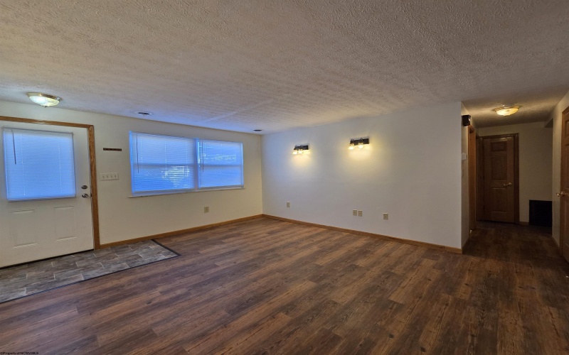 1549 Bergamont Street, Morgantown, West Virginia 26505, 3 Bedrooms Bedrooms, 5 Rooms Rooms,2 BathroomsBathrooms,Residential Rentals,For Rent,Bergamont,10164170