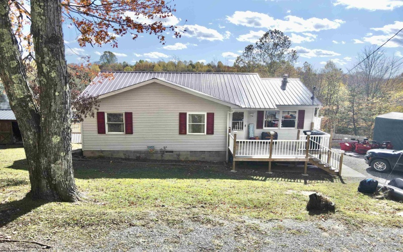 439 Skelton Road, Buckhannon, West Virginia 26201, 3 Bedrooms Bedrooms, 7 Rooms Rooms,1 BathroomBathrooms,Single Family Detached,For Sale,Skelton,10162139