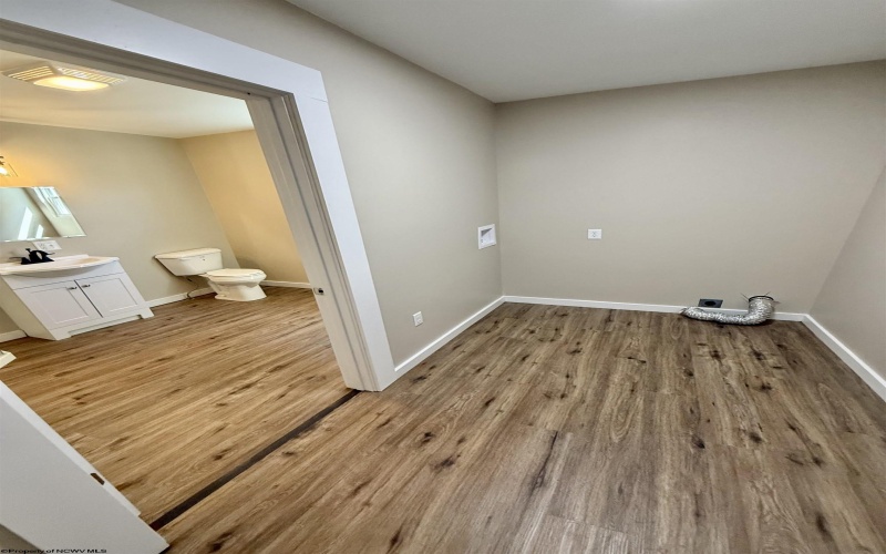 516 Alta Vista Avenue, Fairmont, West Virginia 26554, 3 Bedrooms Bedrooms, 6 Rooms Rooms,3 BathroomsBathrooms,Single Family Detached,For Sale,Alta Vista,10164189