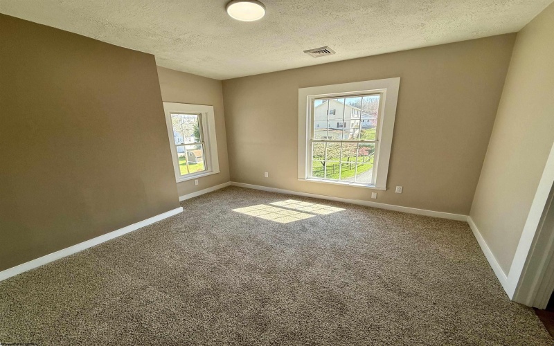 516 Alta Vista Avenue, Fairmont, West Virginia 26554, 3 Bedrooms Bedrooms, 6 Rooms Rooms,3 BathroomsBathrooms,Single Family Detached,For Sale,Alta Vista,10164189