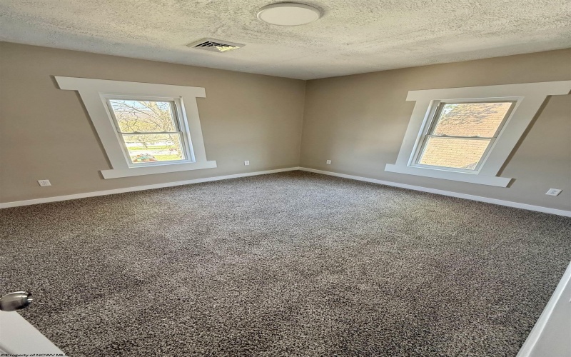 516 Alta Vista Avenue, Fairmont, West Virginia 26554, 3 Bedrooms Bedrooms, 6 Rooms Rooms,3 BathroomsBathrooms,Single Family Detached,For Sale,Alta Vista,10164189