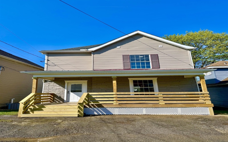 516 Alta Vista Avenue, Fairmont, West Virginia 26554, 3 Bedrooms Bedrooms, 6 Rooms Rooms,3 BathroomsBathrooms,Single Family Detached,For Sale,Alta Vista,10164189