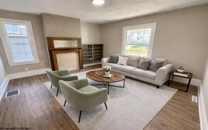 516 Alta Vista Avenue, Fairmont, West Virginia 26554, 3 Bedrooms Bedrooms, 6 Rooms Rooms,3 BathroomsBathrooms,Single Family Detached,For Sale,Alta Vista,10164189