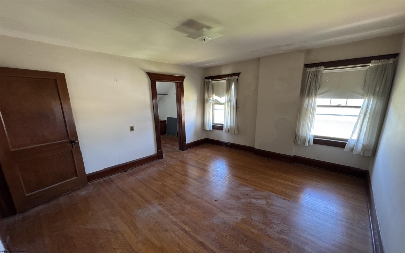 235 Love Avenue, Grafton, West Virginia 26354, 4 Bedrooms Bedrooms, 7 Rooms Rooms,1 BathroomBathrooms,Single Family Detached,For Sale,Love,10164188 235 Love Avenue, Grafton, West Virginia 26354, 4 Bedrooms Bedrooms, 7 Rooms Rooms,1 BathroomBathrooms,Single Family Detached,For Sale,Love,10164188