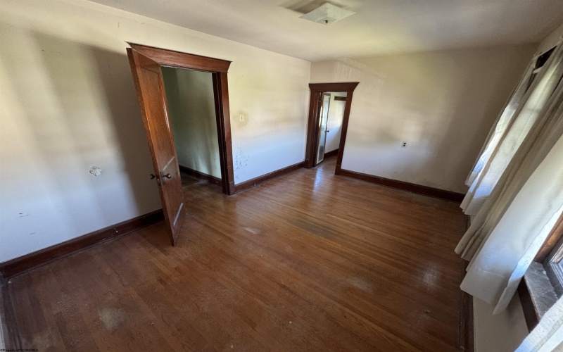 235 Love Avenue, Grafton, West Virginia 26354, 4 Bedrooms Bedrooms, 7 Rooms Rooms,1 BathroomBathrooms,Single Family Detached,For Sale,Love,10164188 235 Love Avenue, Grafton, West Virginia 26354, 4 Bedrooms Bedrooms, 7 Rooms Rooms,1 BathroomBathrooms,Single Family Detached,For Sale,Love,10164188