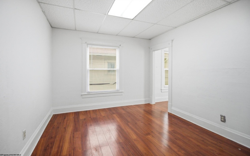 135 Woodland Avenue, Clarksburg, West Virginia 26301, 2 Bedrooms Bedrooms, 5 Rooms Rooms,1 BathroomBathrooms,Single Family Detached,For Sale,Woodland,10164169