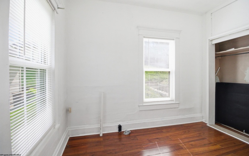 135 Woodland Avenue, Clarksburg, West Virginia 26301, 2 Bedrooms Bedrooms, 5 Rooms Rooms,1 BathroomBathrooms,Single Family Detached,For Sale,Woodland,10164169
