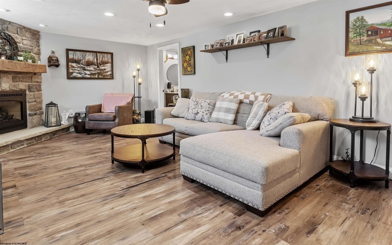 845 Stewart Street, Morgantown, West Virginia 26505, 4 Bedrooms Bedrooms, 7 Rooms Rooms,2 BathroomsBathrooms,Single Family Detached,For Sale,Stewart,10164171