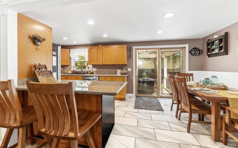 845 Stewart Street, Morgantown, West Virginia 26505, 4 Bedrooms Bedrooms, 7 Rooms Rooms,2 BathroomsBathrooms,Single Family Detached,For Sale,Stewart,10164171