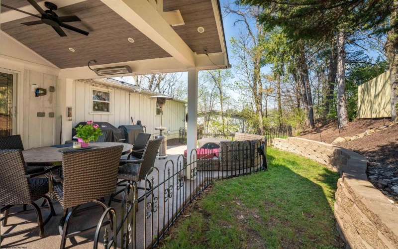 845 Stewart Street, Morgantown, West Virginia 26505, 4 Bedrooms Bedrooms, 7 Rooms Rooms,2 BathroomsBathrooms,Single Family Detached,For Sale,Stewart,10164171