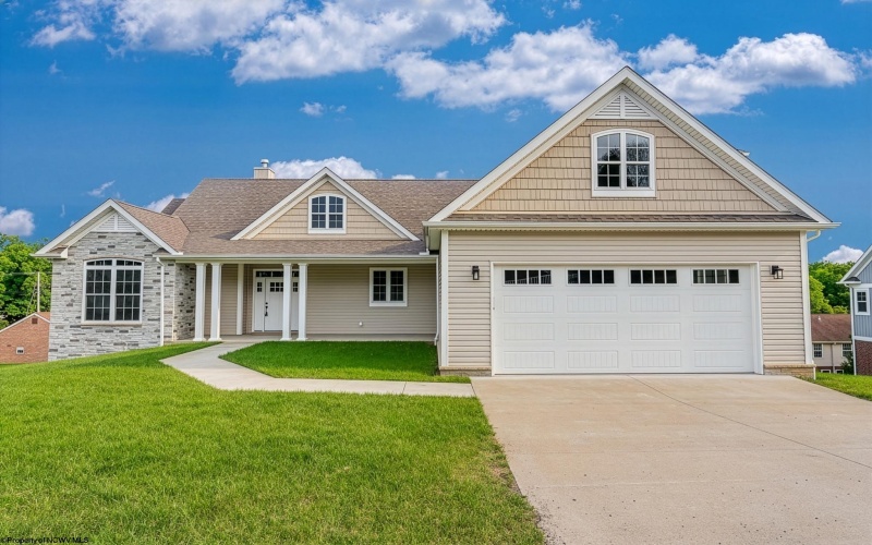 105 Lockwood Drive, Morgantown, West Virginia 26508, 3 Bedrooms Bedrooms, 8 Rooms Rooms,2 BathroomsBathrooms,Single Family Detached,For Sale,Lockwood,10164181