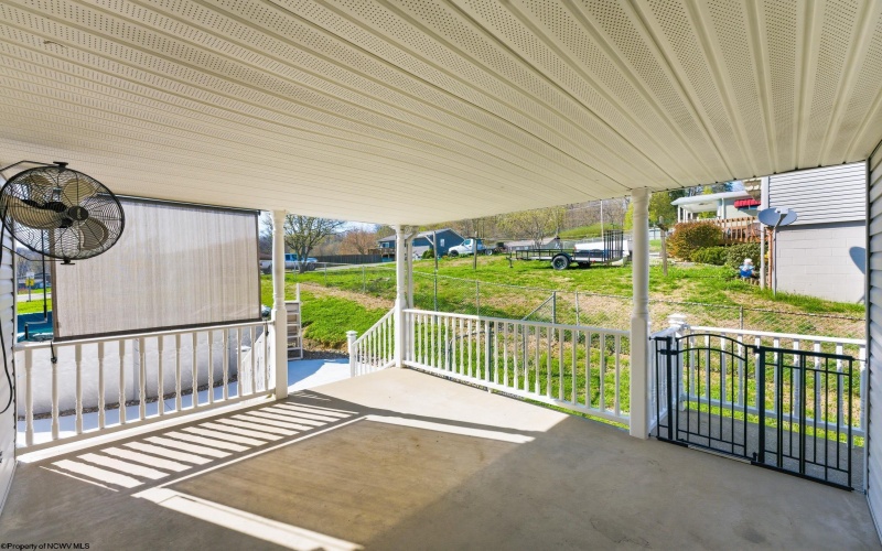 527 Hayhurst Street, Rivesville, West Virginia 26588, 4 Bedrooms Bedrooms, 7 Rooms Rooms,2 BathroomsBathrooms,Single Family Detached,For Sale,Hayhurst,10164185