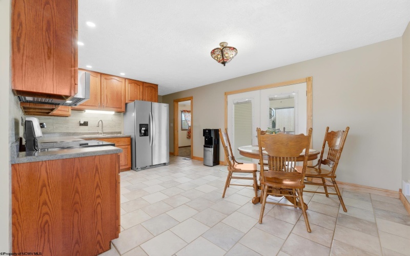 527 Hayhurst Street, Rivesville, West Virginia 26588, 4 Bedrooms Bedrooms, 7 Rooms Rooms,2 BathroomsBathrooms,Single Family Detached,For Sale,Hayhurst,10164185