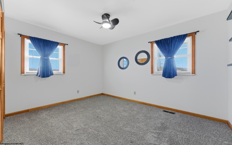 527 Hayhurst Street, Rivesville, West Virginia 26588, 4 Bedrooms Bedrooms, 7 Rooms Rooms,2 BathroomsBathrooms,Single Family Detached,For Sale,Hayhurst,10164185