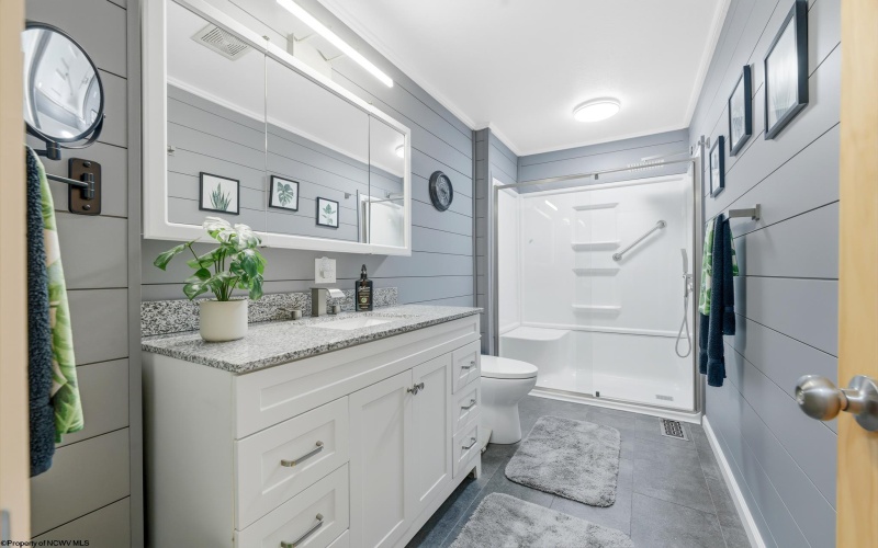 527 Hayhurst Street, Rivesville, West Virginia 26588, 4 Bedrooms Bedrooms, 7 Rooms Rooms,2 BathroomsBathrooms,Single Family Detached,For Sale,Hayhurst,10164185